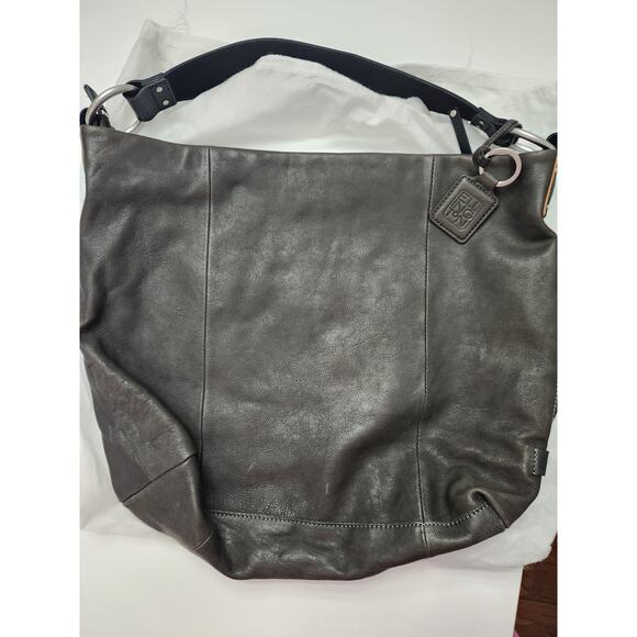 Ellington Leather Purse - Picture 1 of 7